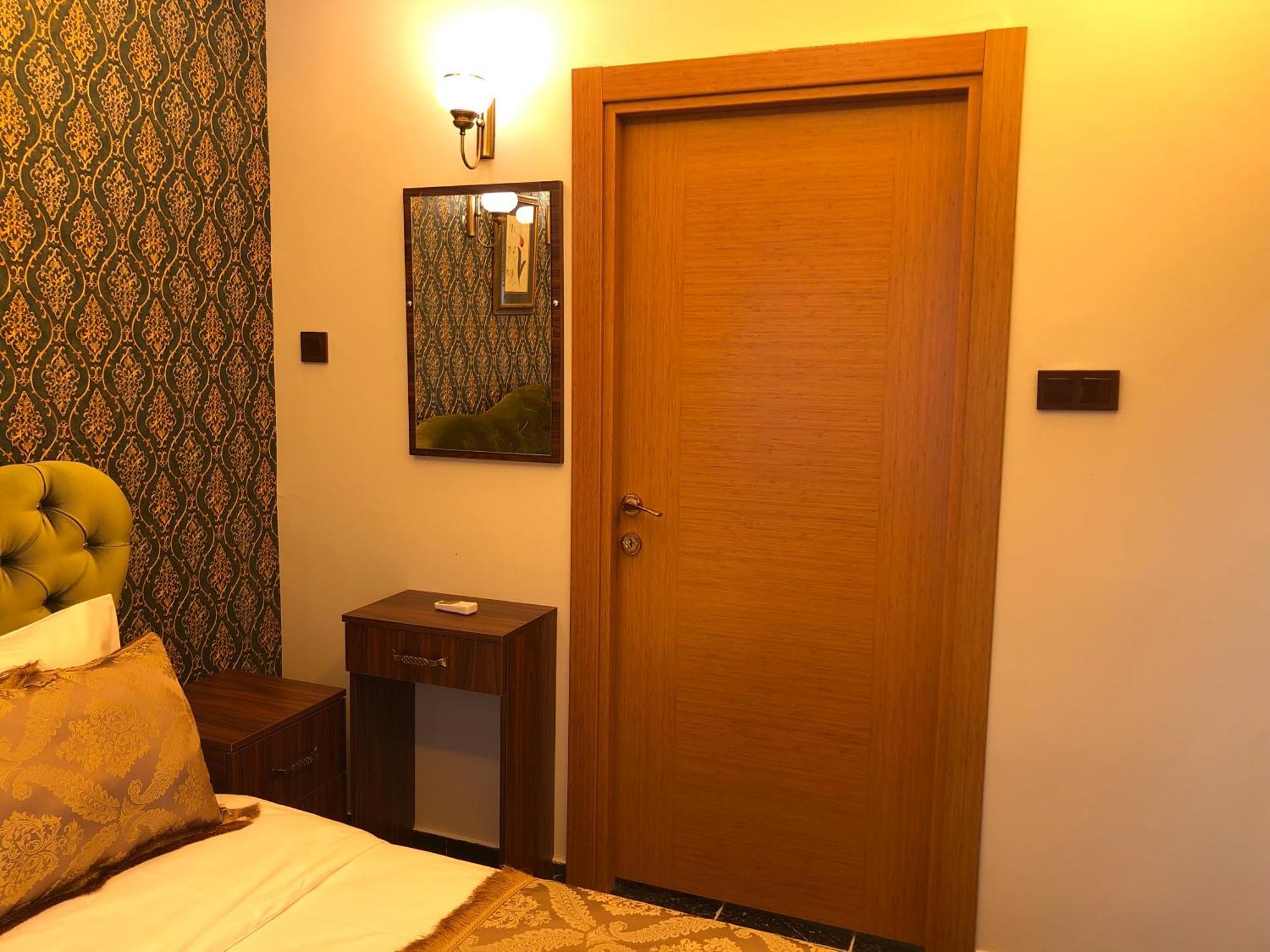 Rose Mansion By Otantik Suites อิสตันบูล ภายนอก รูปภาพ